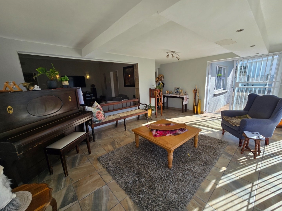 4 Bedroom Property for Sale in Dan Pienaar Free State